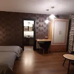 Hostel-albergue Monte Perdido ホステル