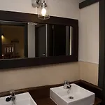 Hostel-albergue Monte Perdido *