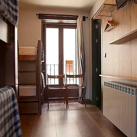 Hostel Hostel-albergue Monte Perdido *
