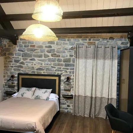 旅馆 Hostel-albergue Monte Perdido