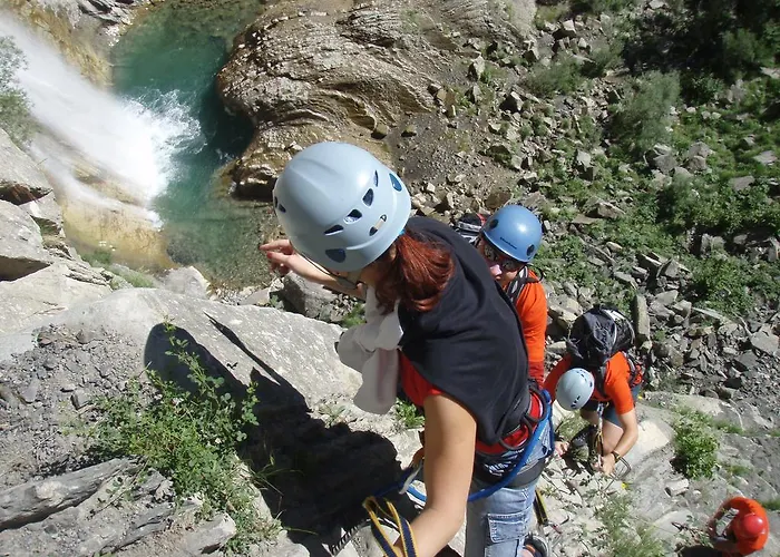 Hostal Hostel-albergue Monte Perdido *